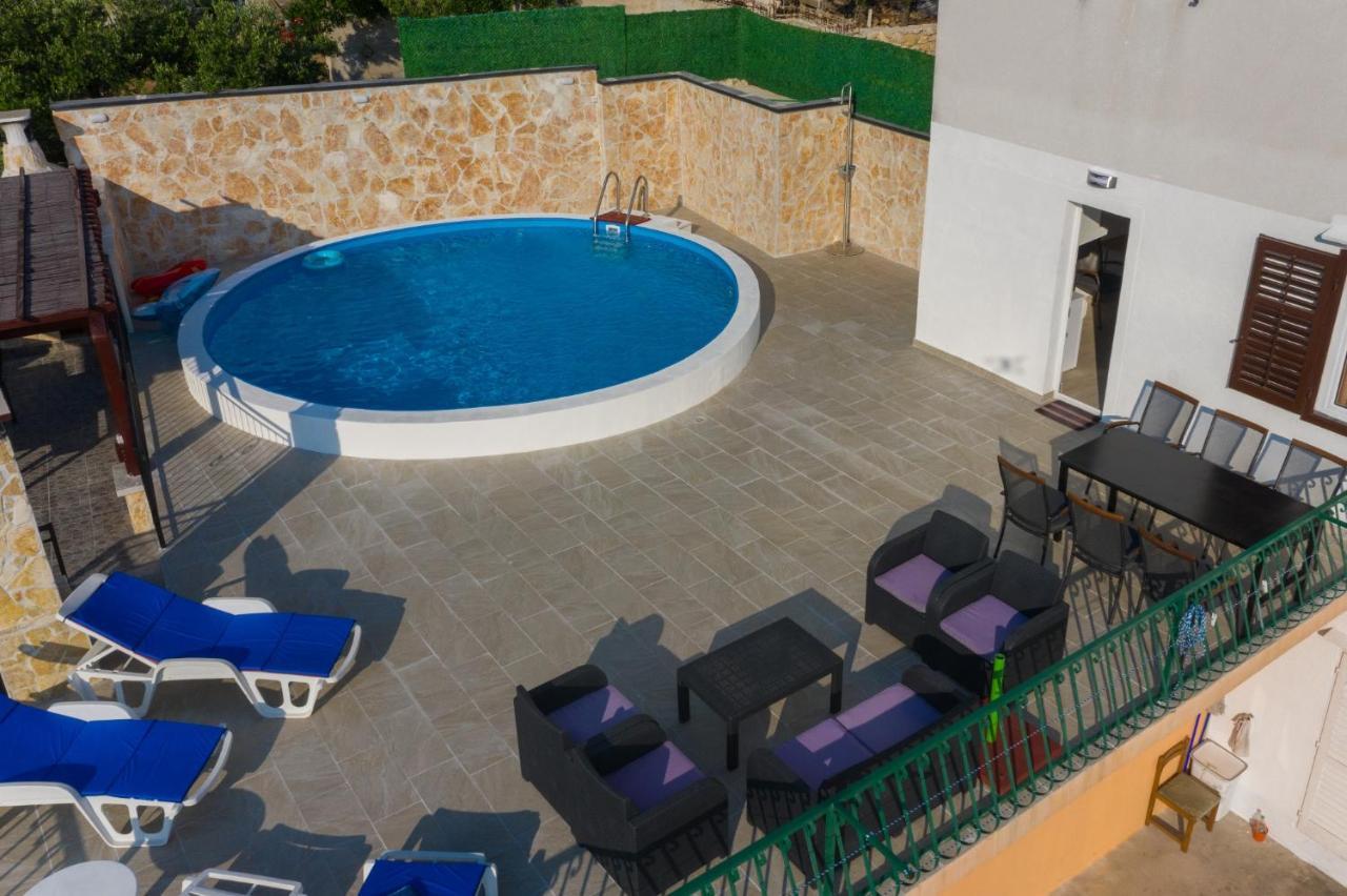 Navis Sea View Apartment With Pool Makarská Exteriér fotografie