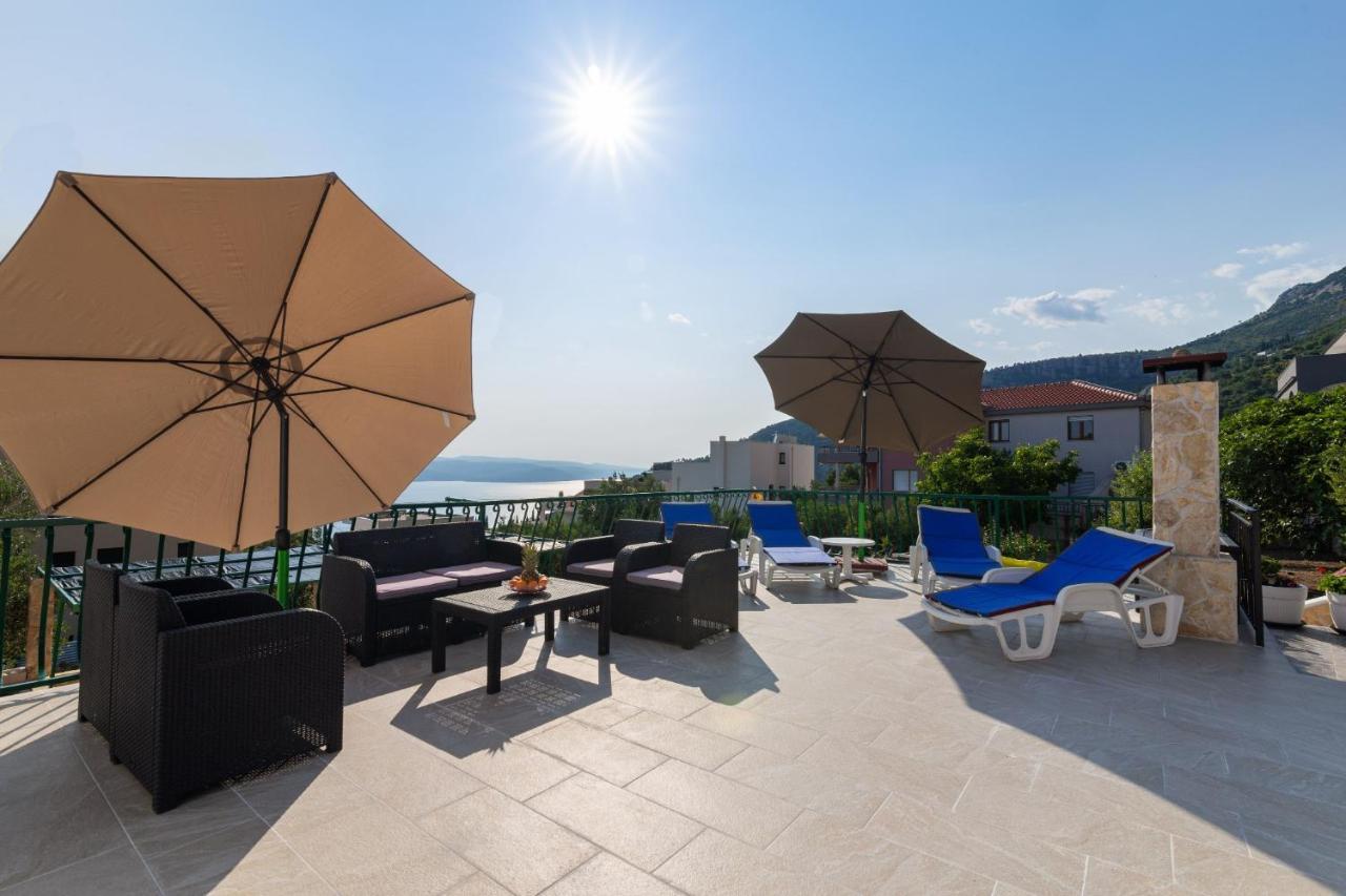 Navis Sea View Apartment With Pool Makarská Exteriér fotografie