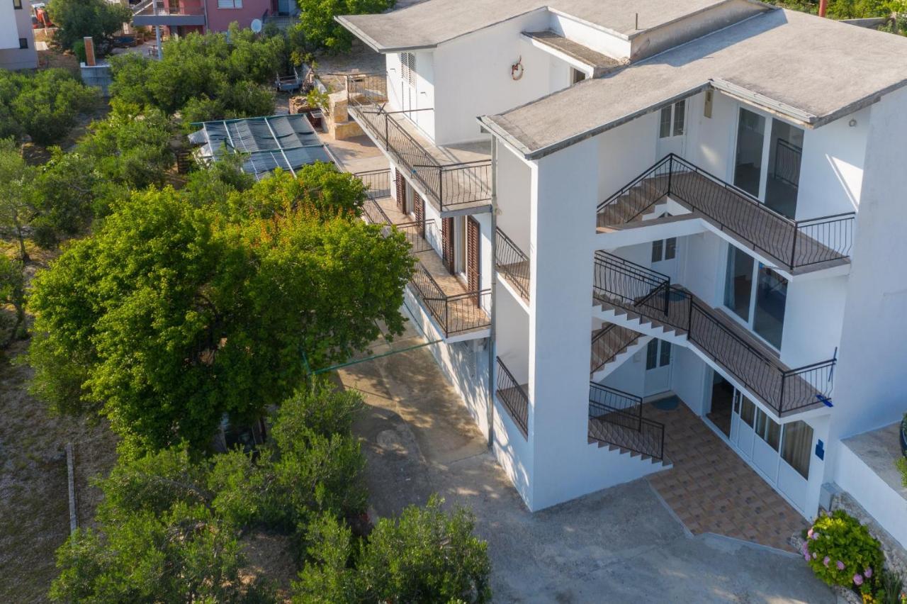 Navis Sea View Apartment With Pool Makarská Exteriér fotografie