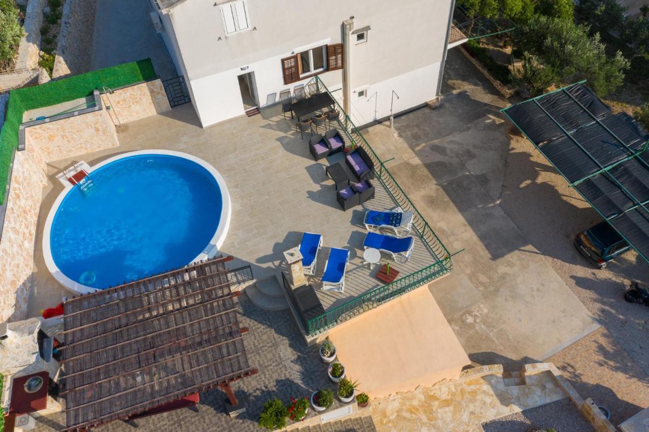 Navis Sea View Apartment With Pool Makarská Exteriér fotografie