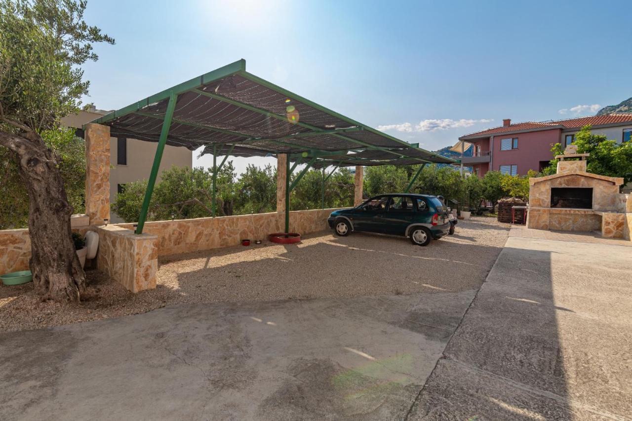 Navis Sea View Apartment With Pool Makarská Exteriér fotografie